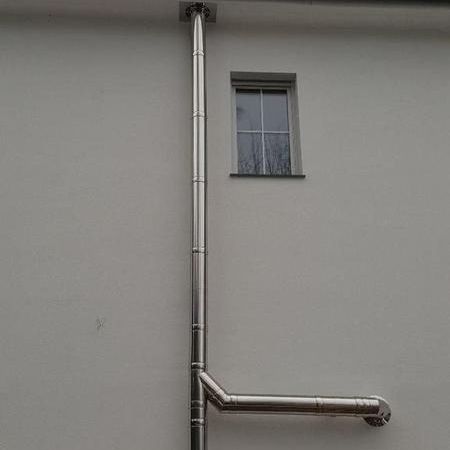 Edelstahlschornstein für einen Heizkamin in Schömberg